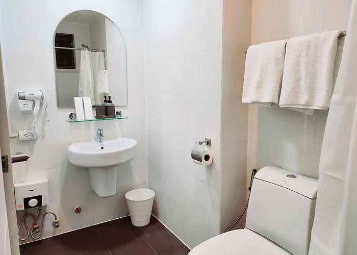 Kl Tower Condo, Makati * Manila