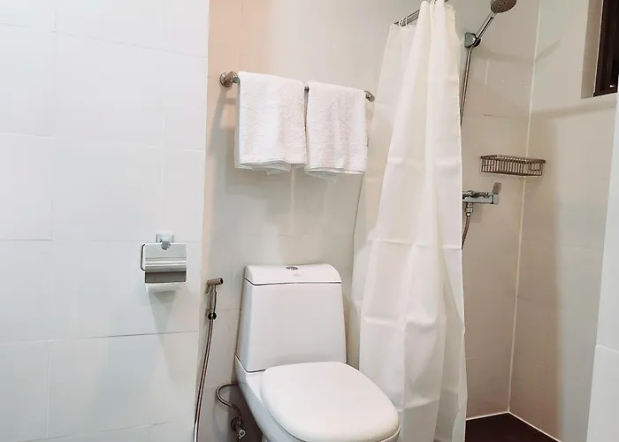 Kl Tower Condo, Makati * Manila