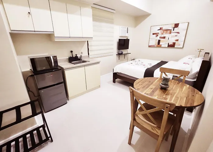 Kl Tower Condo, Makati Holiday home